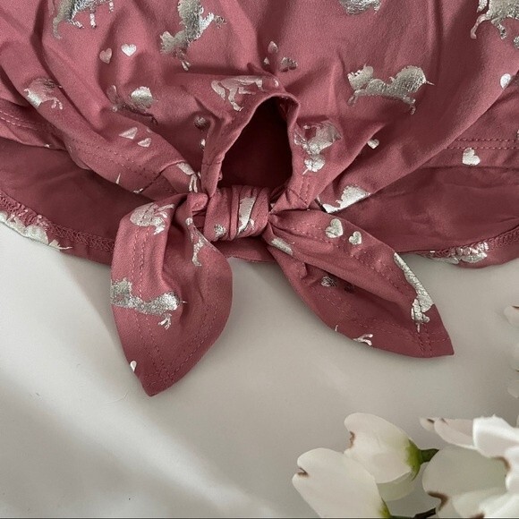 Lily Bleu Jenna & Jessie girls tie front top with scrunchie. - Picture 4 of 8